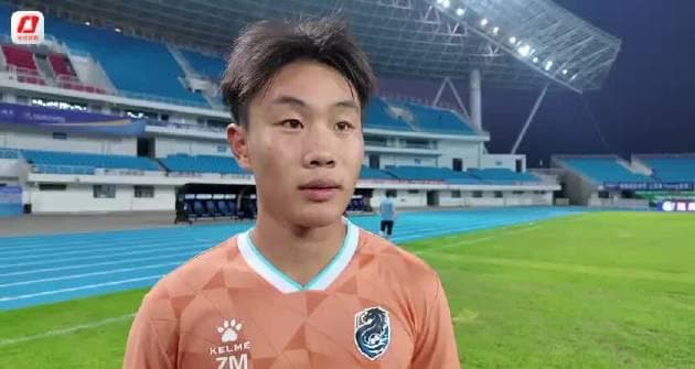 Young Footballer Zhu Ming's Witty Interview Steals the Show