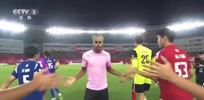 Yamal Celebrates Coming-of-Age Ceremony in China