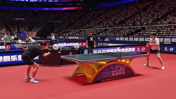 Chinese Table Tennis Stars Wang Chuqin and Liang Jingkun Gear Up for Super League – Exclusive Training Footage Revealed!