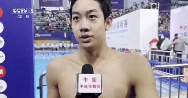 Shocking! 18-Year-Old Chinese Swimmer Breaks World Record - But Overseas Fans Can't Even Watch His Races? Here's How to Fix It!