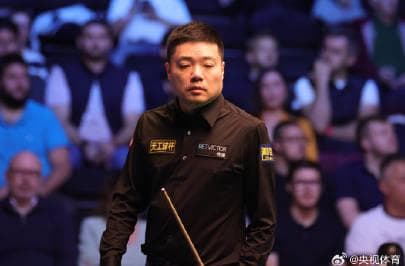 Ding Junhui Advances to the Last 16 of the English Open