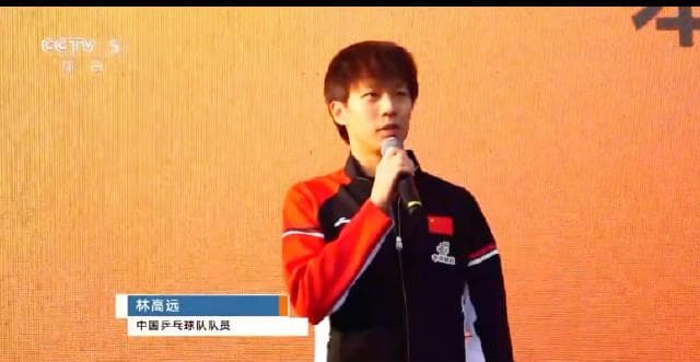 When Lin Gaoyuan Gently Wiped the Table, I Suddenly Understood What It Means to Cherish Every Moment