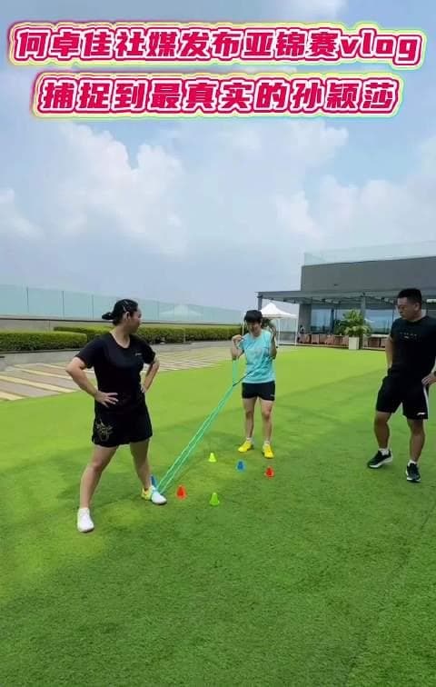 Sun Yingsha's Joyful Moments Captured by Teammate He Zhuojia