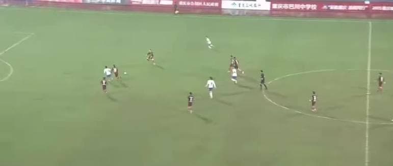 Last-Minute Goal-Line Clearance in Chongqing Super League