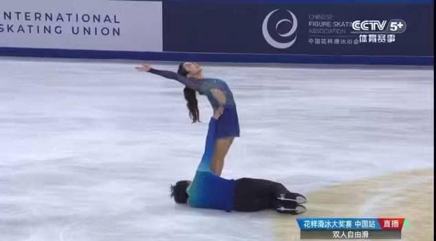 When I watched Sui Wenjing and Han Cong's performance from overseas, I realized: This is why we miss home so much