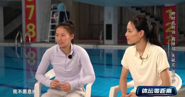 Stuck Abroad and Can't Watch Your Favorite Chinese Shows? Here's Why It Feels Like Missing Family Dinner