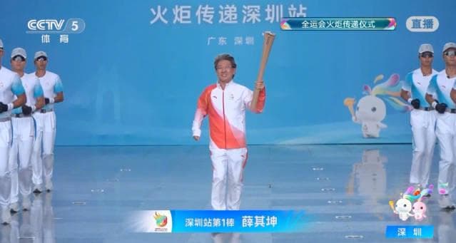 When I saw my cousin's Weibo post from Shenzhen, I realized what overseas Chinese are really missing