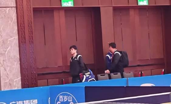 Overseas Chinese Shocked: This Simple Trick Unlocks All Chinese Entertainment Content!