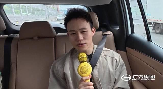 Olympic Champion's Unplugged Performance Goes Viral: The Heartbreaking Reason Behind His Song Choice Will Make You Cry