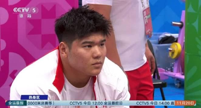 When My Cousin Sent Me Liu Huanhua's Record-Breaking Clip from Abroad, I Realized How Much Overseas Chinese Miss Home