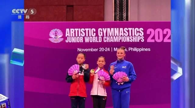 Chinese Gymnasts Shine with 4 Gold Medals at World Youth Championships