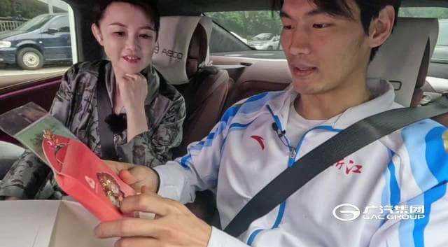 Stuck in the Digital Divide: How Overseas Chinese Finally Watch Their Favorite Shows Without Buffering