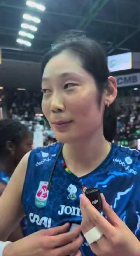 Stuck Abroad and Can't Watch Your Favorite Shows? Here's the Real Struggle We Overseas Chinese Face